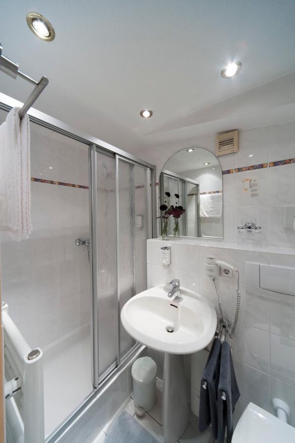 Hotel Wappenstube Erbach  Ngoại thất bức ảnh