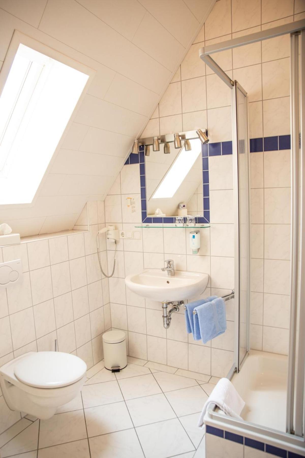 Hotel Wappenstube Erbach  Ngoại thất bức ảnh