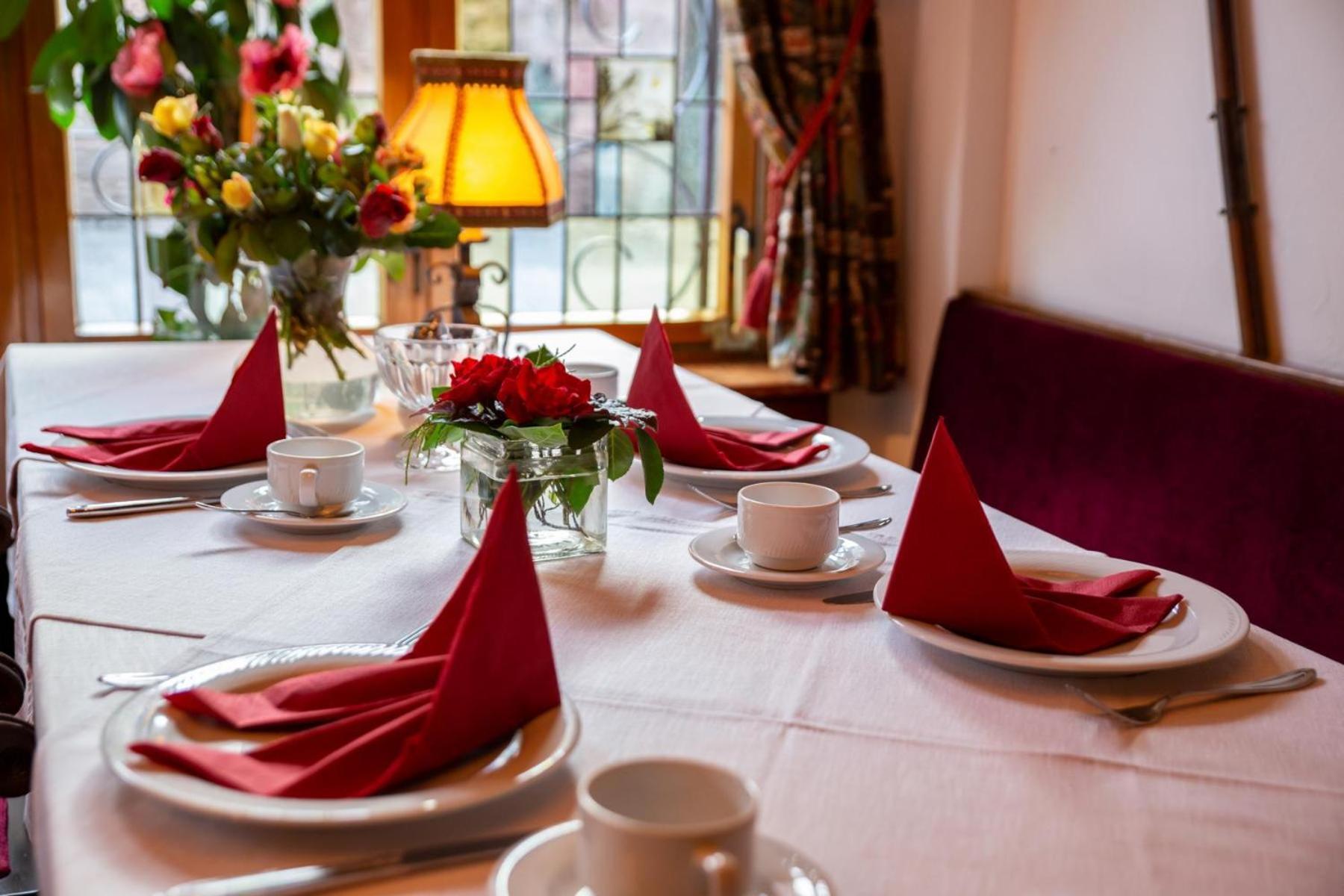 Hotel Wappenstube Erbach  Ngoại thất bức ảnh